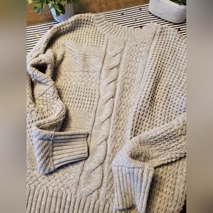 Time And Tru grey sweater large